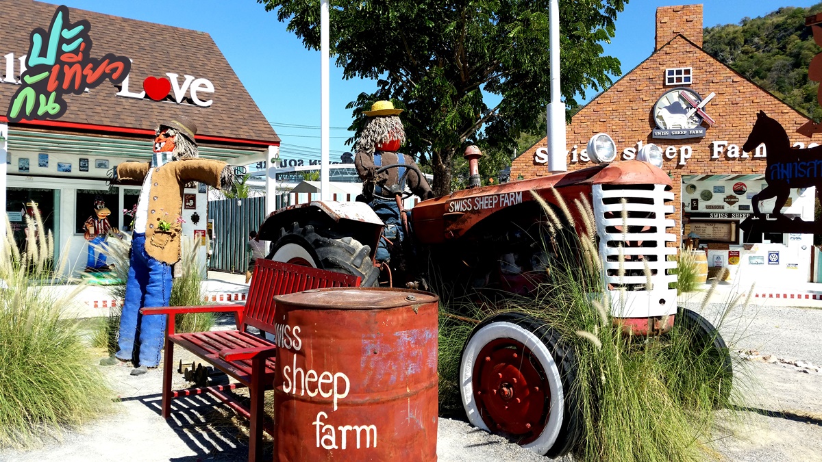 บรรยากาศรอบ ๆ Swiss Sheep Farm