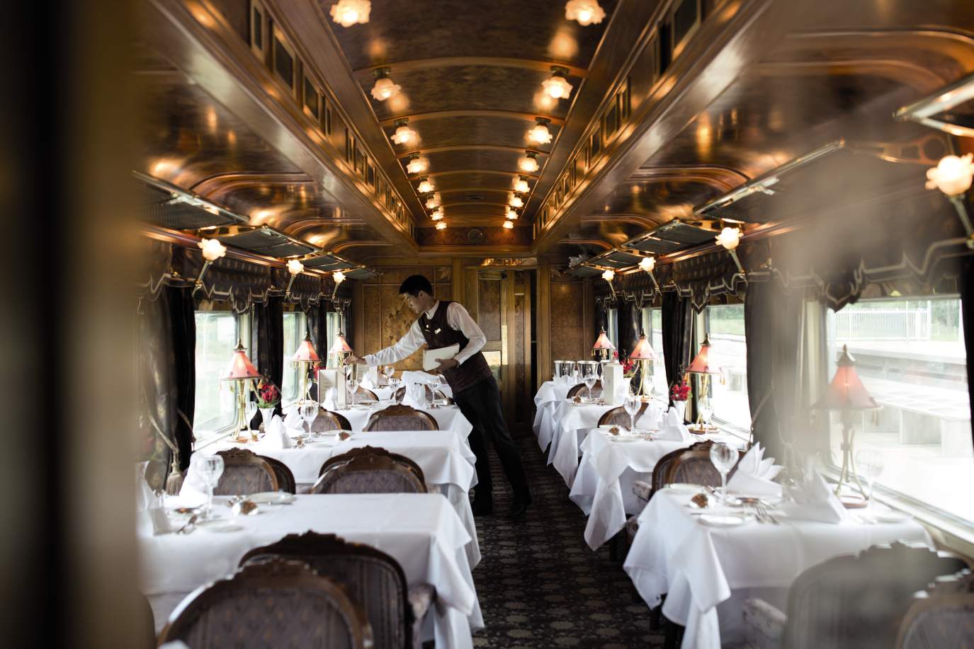 ห้องรับประทานอาหาร Eastern & Oriental Express
