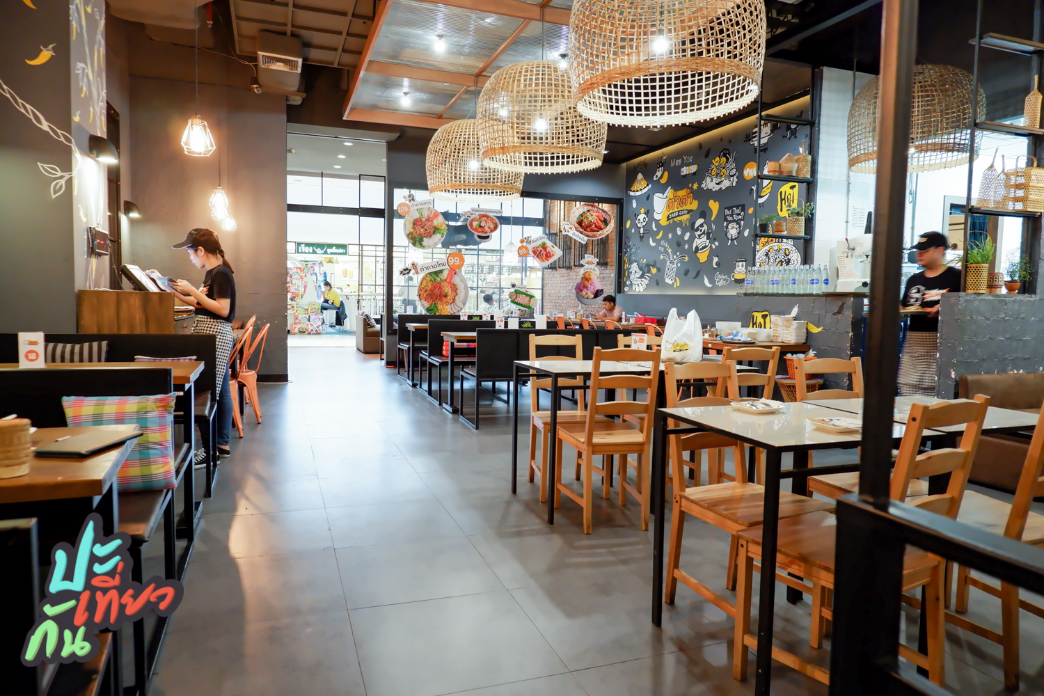 การตกแต่งภายในร้าน ร้านตำตำ Zapp Cafe