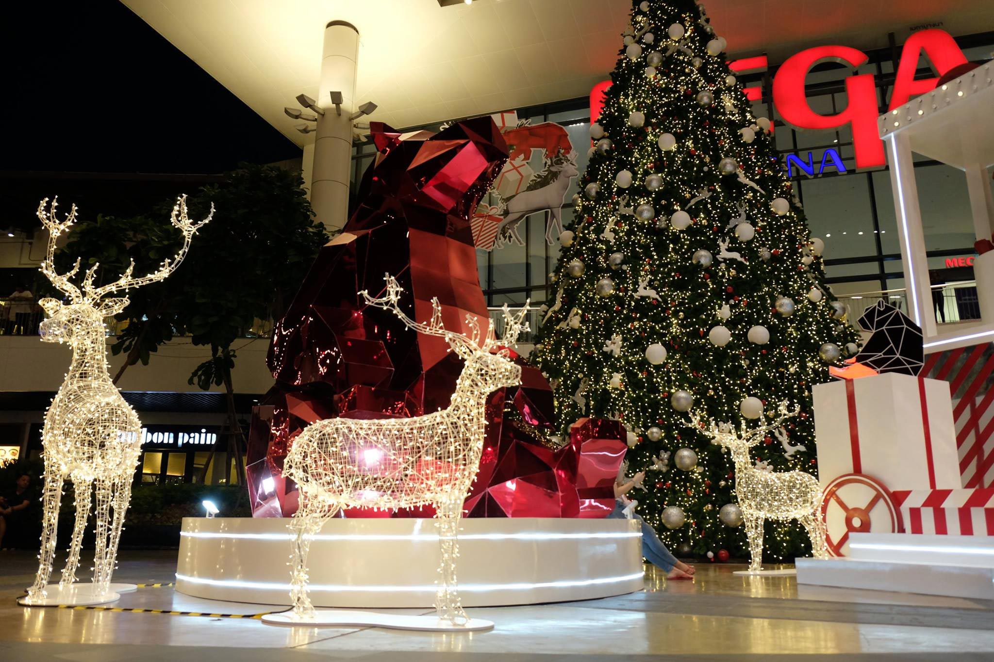 Santa Claus is coming to Megabangna