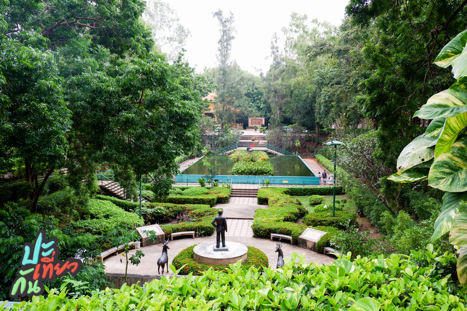 ภาพรวมสวนจงซาน วังสามเซียน พัทยา เมื่อถ่ายจากด้านบน