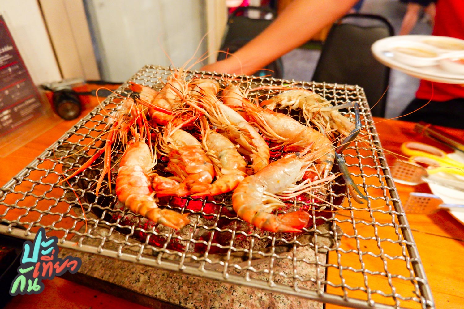 กุ้งเผา ร้านอำพรซีฟู๊ด บุฟเฟต์