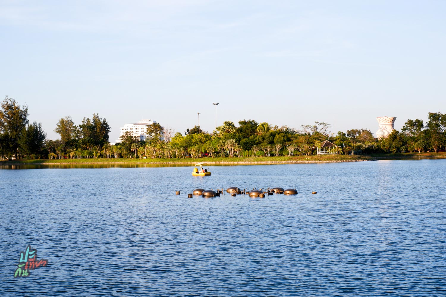 เกาะต่าง ๆ ในสวนสาธารณะหนองประจักษ์