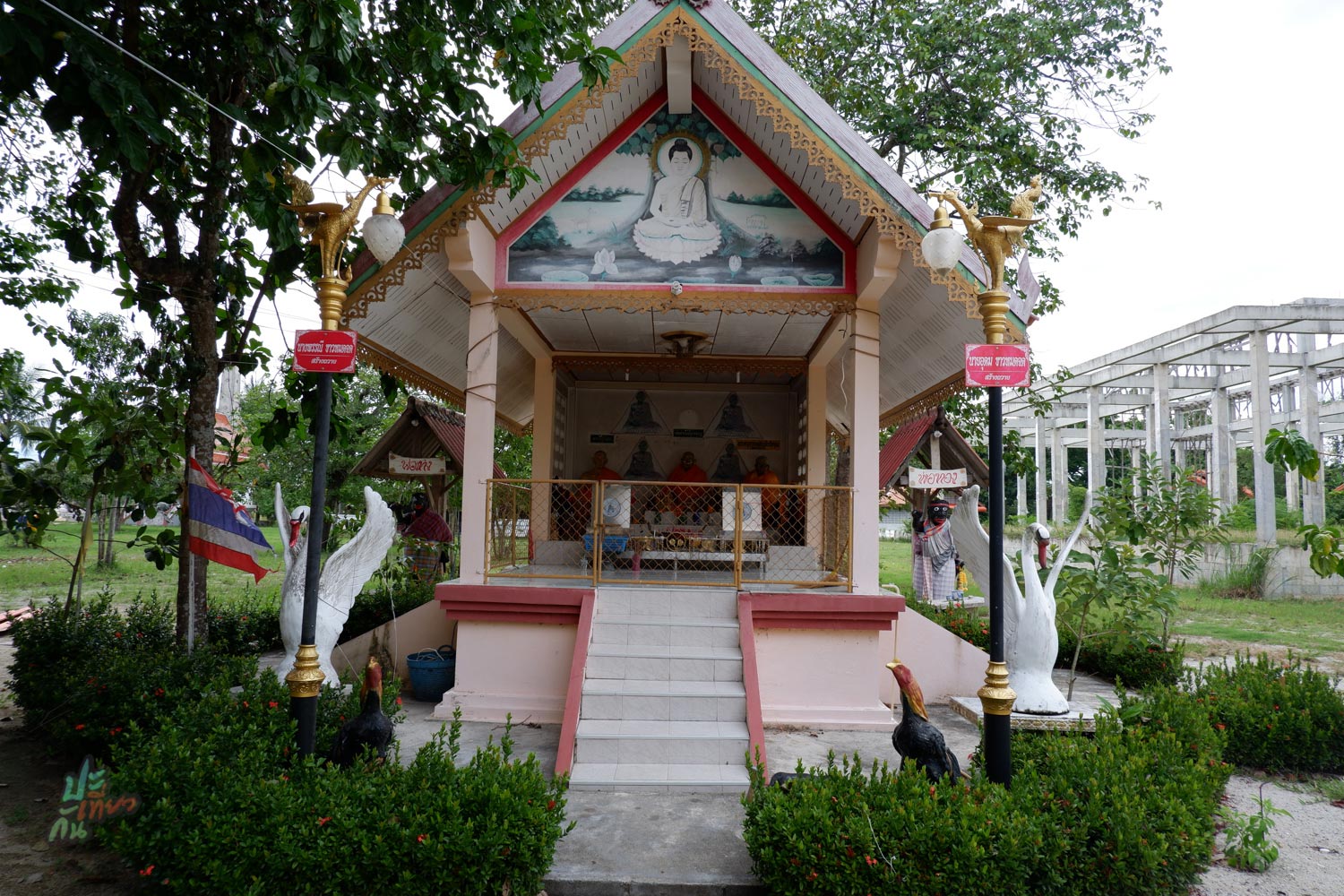 ศาลาประดิษฐาน พระครูวิจิตร พ่อท่านสมภารทอง พระครูธรรมจักรโพธิคุณ