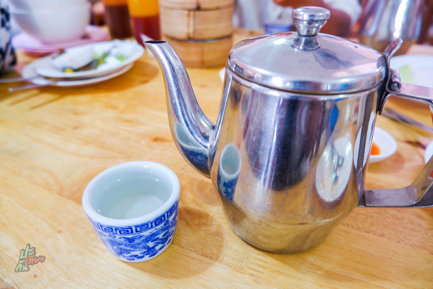 น้ำชาร้อน ร้านโกฮุย