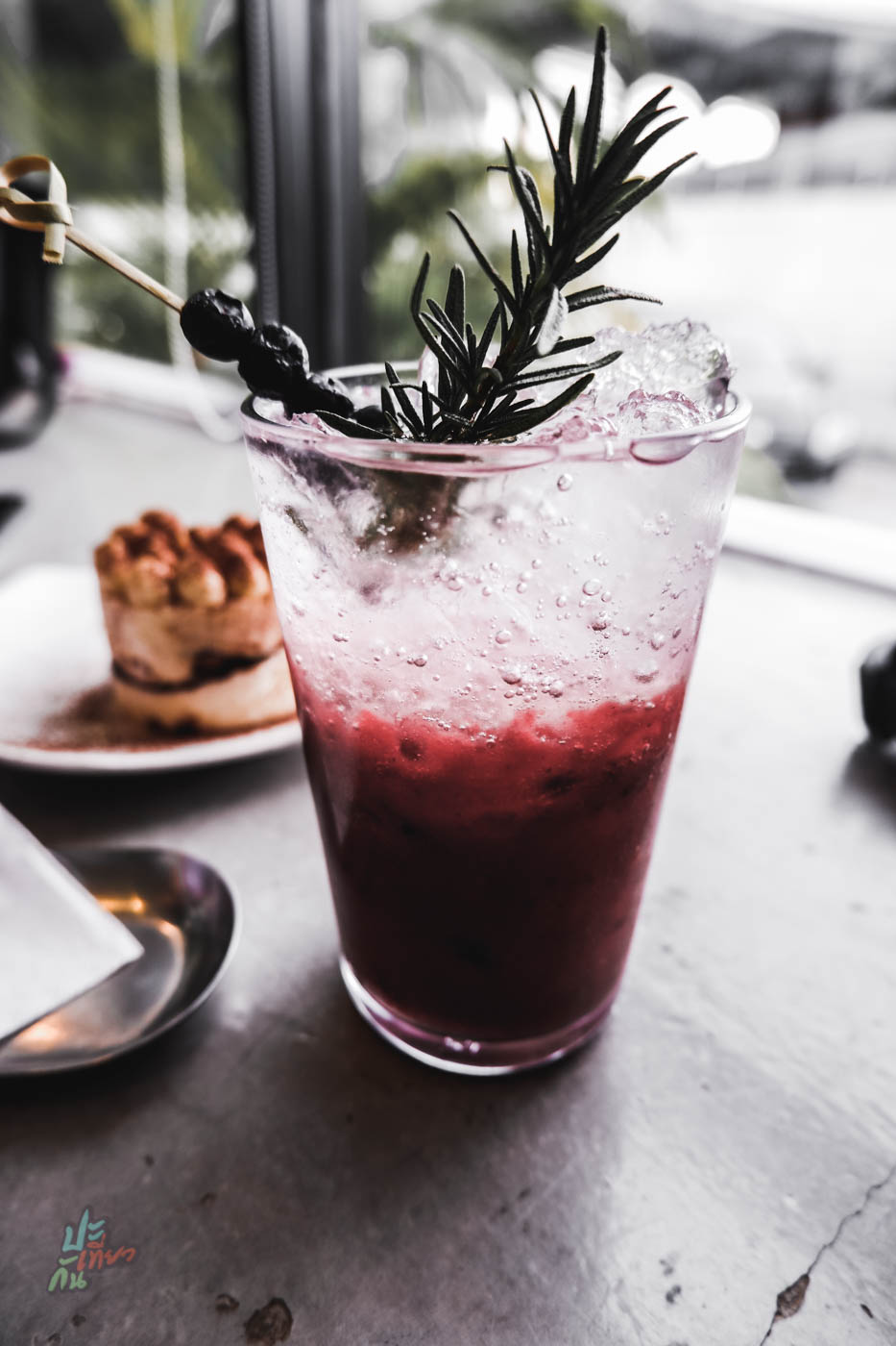 Mixed Roseberry (มิกซ์โรสเบอรี่)